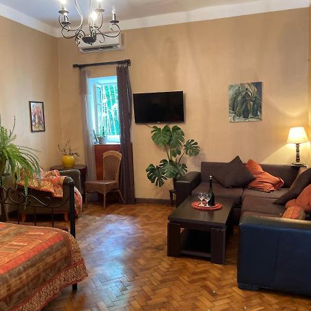 Tbilisi Loves You Apartment Bagian luar foto