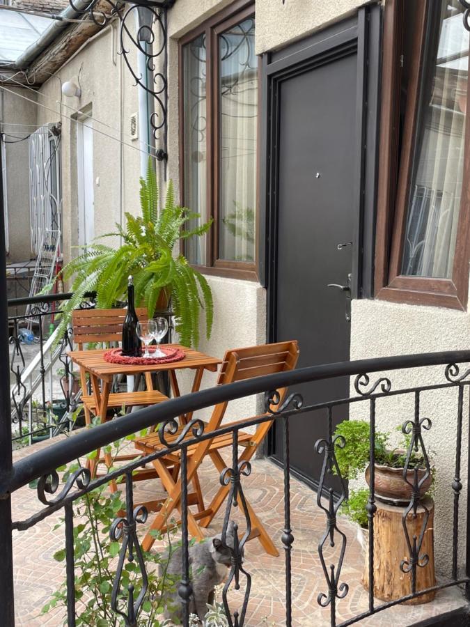 Tbilisi Loves You Apartment Bagian luar foto